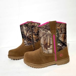 Magellan Scout Wellington Realtree Xtra Camo Hunting Boots Youth